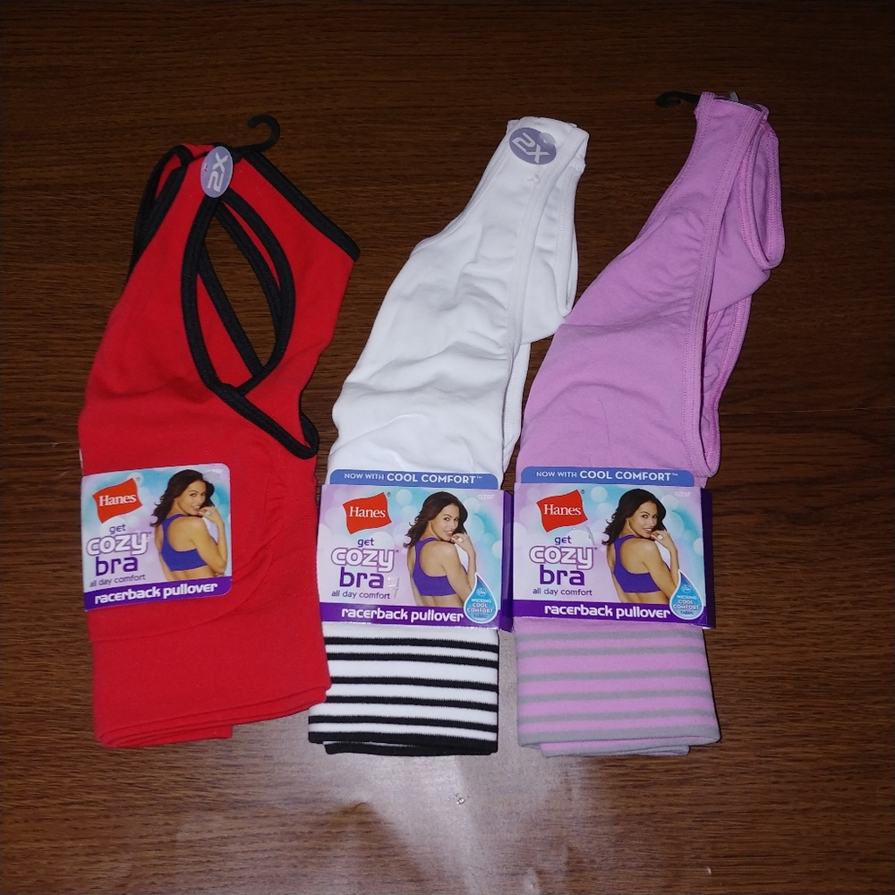 NWT set of 3 Seamless Wireless Pull on Bras